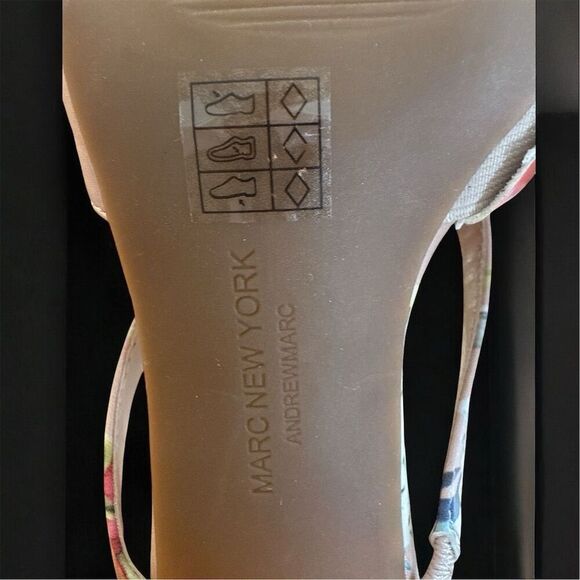 Marc New York Vossler Women's Floral Bow Gold Kitten Heel Vegan Slide Sandals - Picture 8 of 9